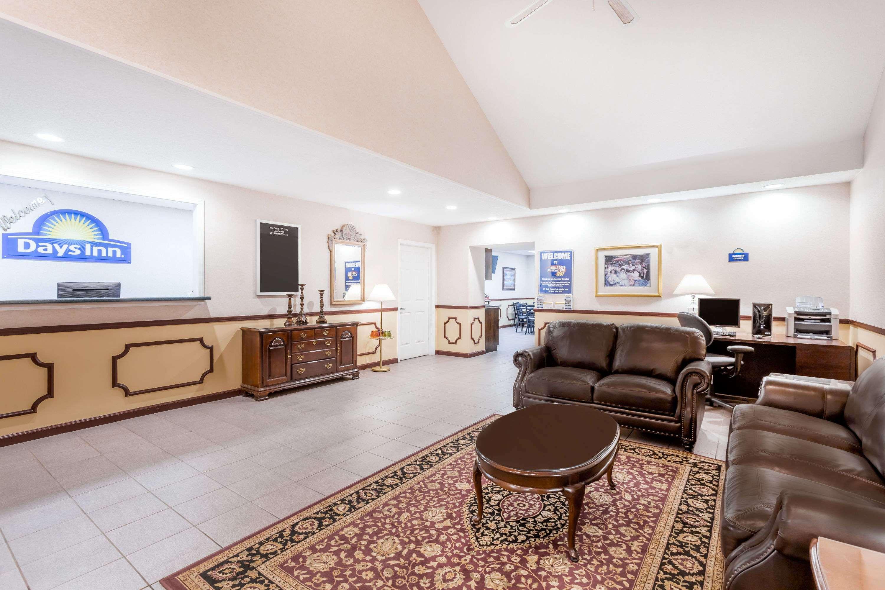 Days Inn By Wyndham Simpsonville Εξωτερικό φωτογραφία